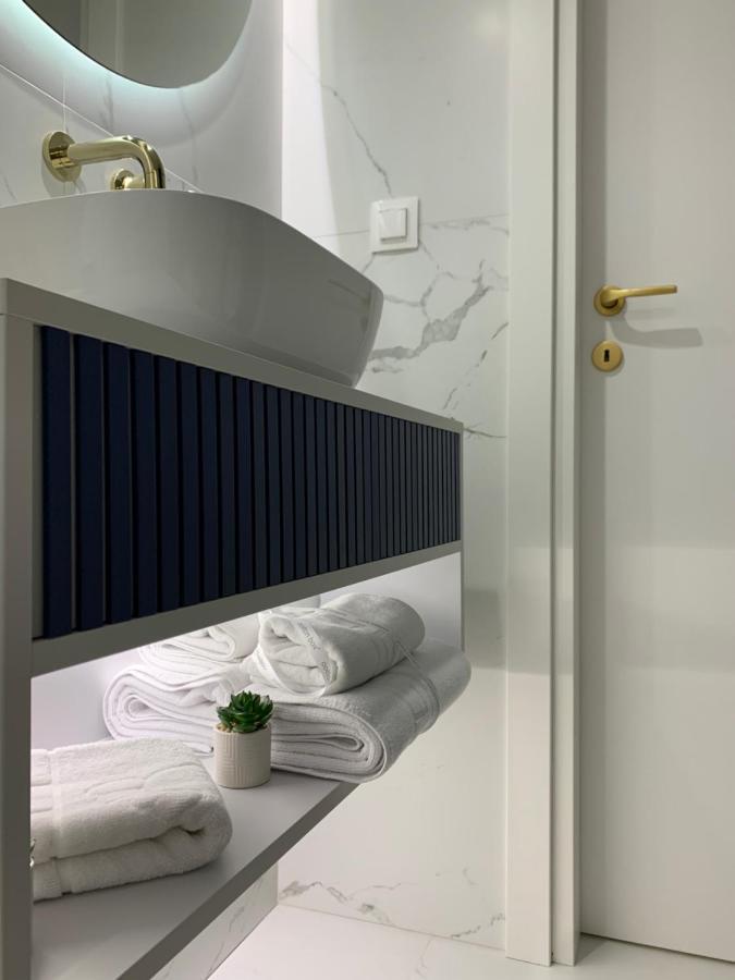 Luxury Saphir Gold Mamaia Nord Apartment Luaran gambar